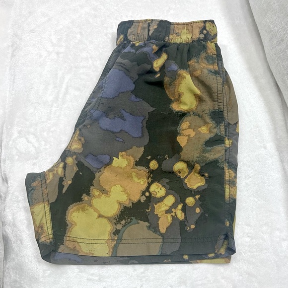 Urban Outfitters Swim to Gym short lined size Medium - Picture 1 of 4